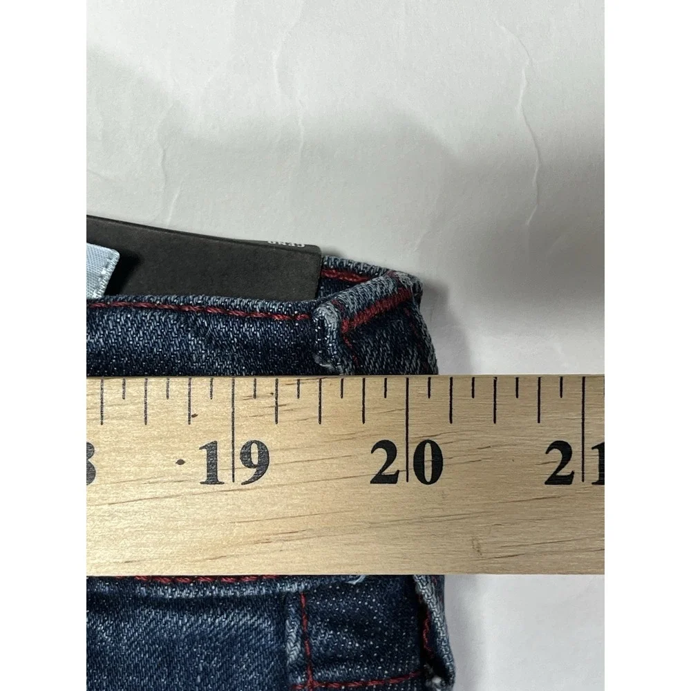 True Religion NWT Geno Relaxed Slim Jeans Men's 38 Distressed‎ Medium Wash Flap